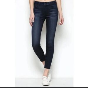 Hidden Slim Fit High Rise Jeans